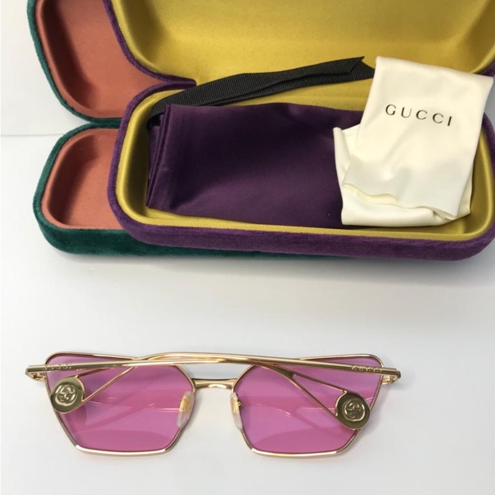 New 💯Authentic- GUCCI Pink Geometric Ladies Sunglasses
GG0538S 005 63 - Picture 14 of 17